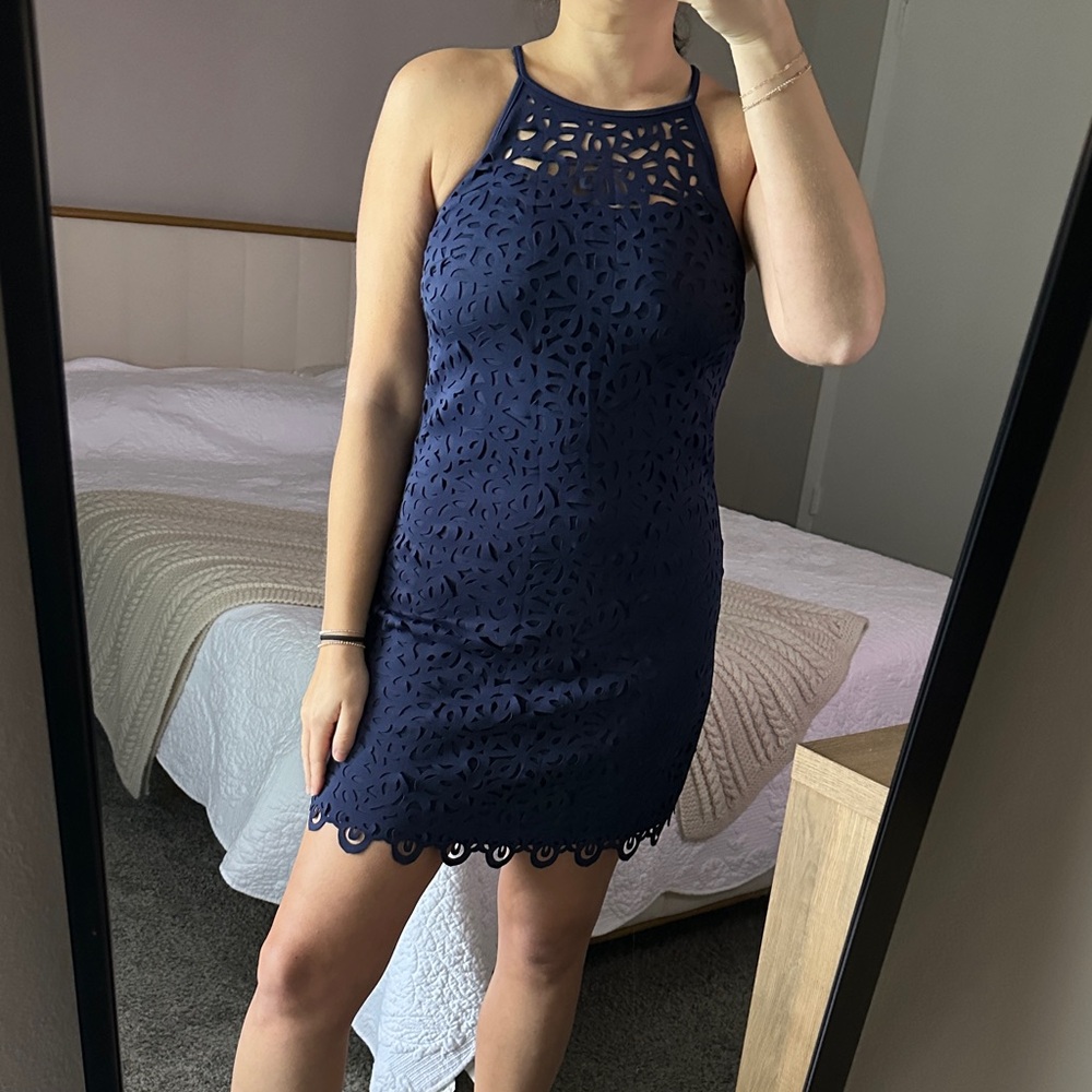 Lilly Pulitzer Pearl Laser Cut Scuba Ponte Shift Dress in True Navy